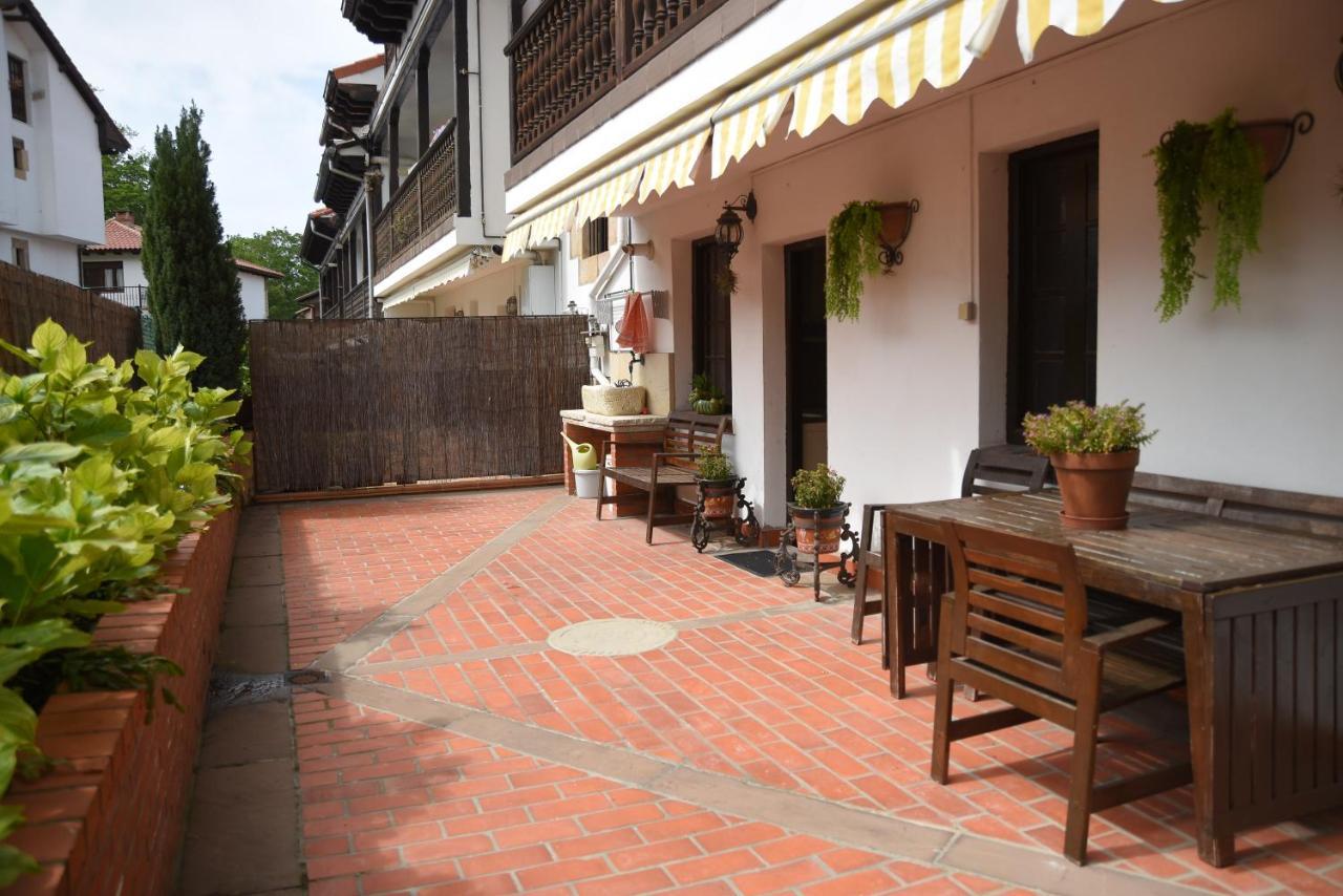 Pisazo En Pleno Centro De Santillana Con Terraza Santillana del Mar Exterior foto